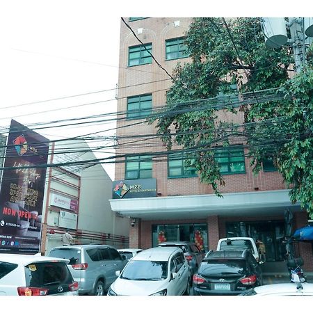 M28 Hotel And Apartments Ciudad Quezon Exterior foto