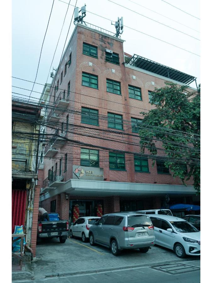 M28 Hotel And Apartments Ciudad Quezon Exterior foto