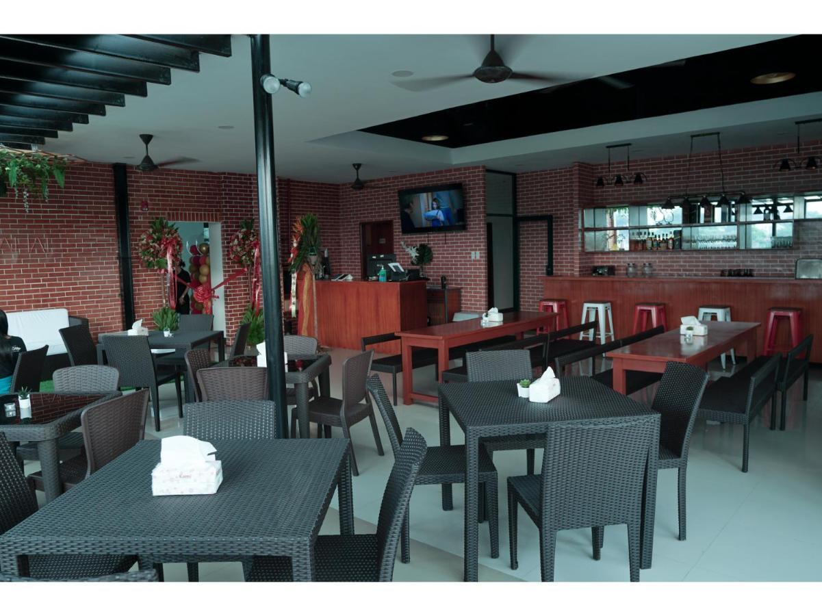 M28 Hotel And Apartments Ciudad Quezon Exterior foto